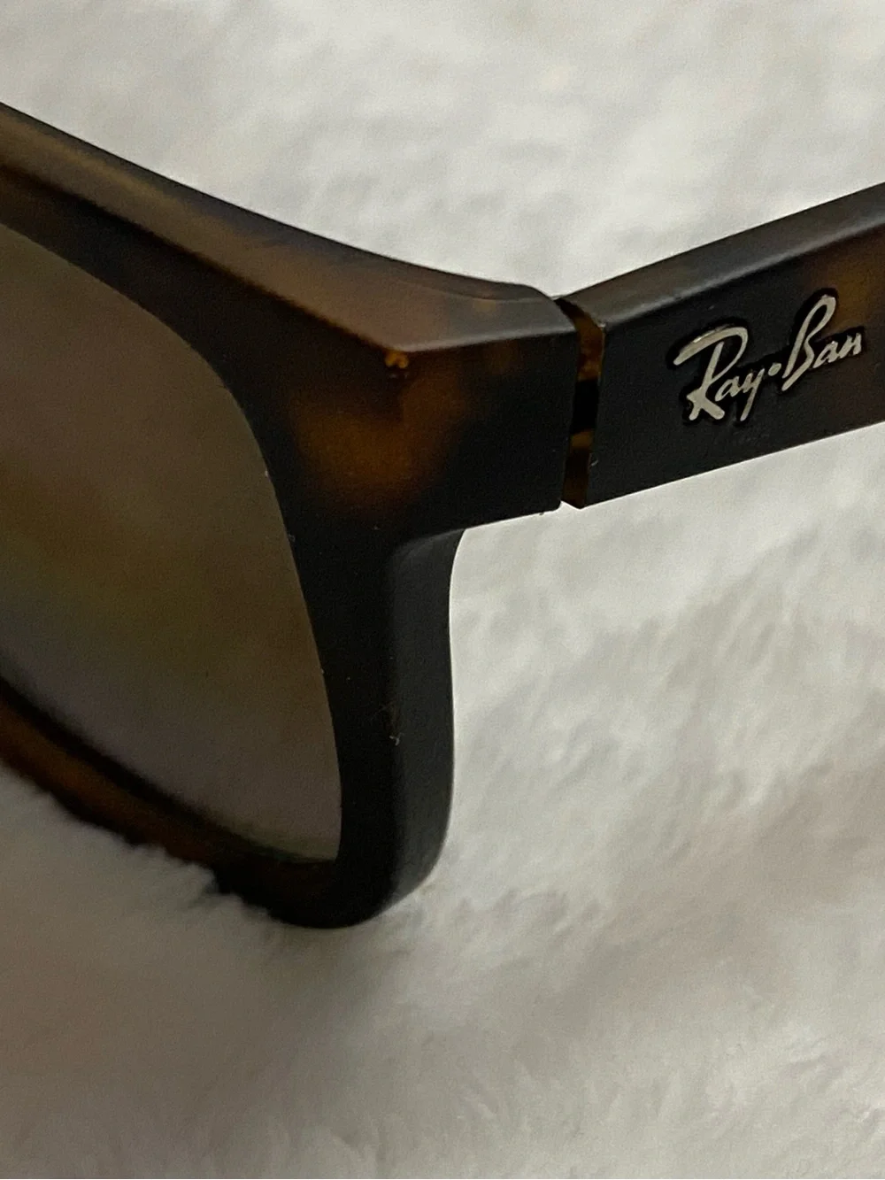 Ray-Ban Justin Sunglasses with Brown Polarized Lenses